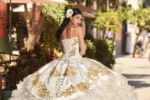 Cargar imagen en el visor de la galería, ULTIMAS PIEZAS PROMOCION XV Vestido Charro para Quinceaños Ivory con Dorado