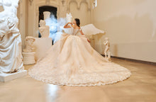 Cargar imagen en el visor de la galería, Vestido para Quinceañera Champagne . Nueva Coleccion Swan by Ragazza Fashion