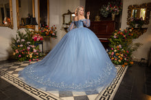 Cargar imagen en el visor de la galería, Vestido Azul Celeste para Quinceañeras con tirantes