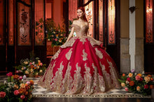 Cargar imagen en el visor de la galería, Vestido Rojo con Dorado y Maga Caida para Quinceñaeras