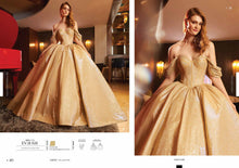 Cargar imagen en el visor de la galería, Vestido Oro o Dorado   muy Brillante con Tirantes caídos para Quinceañeras. ULTIMAS PIEZAS