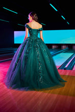 Cargar imagen en el visor de la galería, Vestido Verde Esmeralda con Flores en 3D para Quinceañera