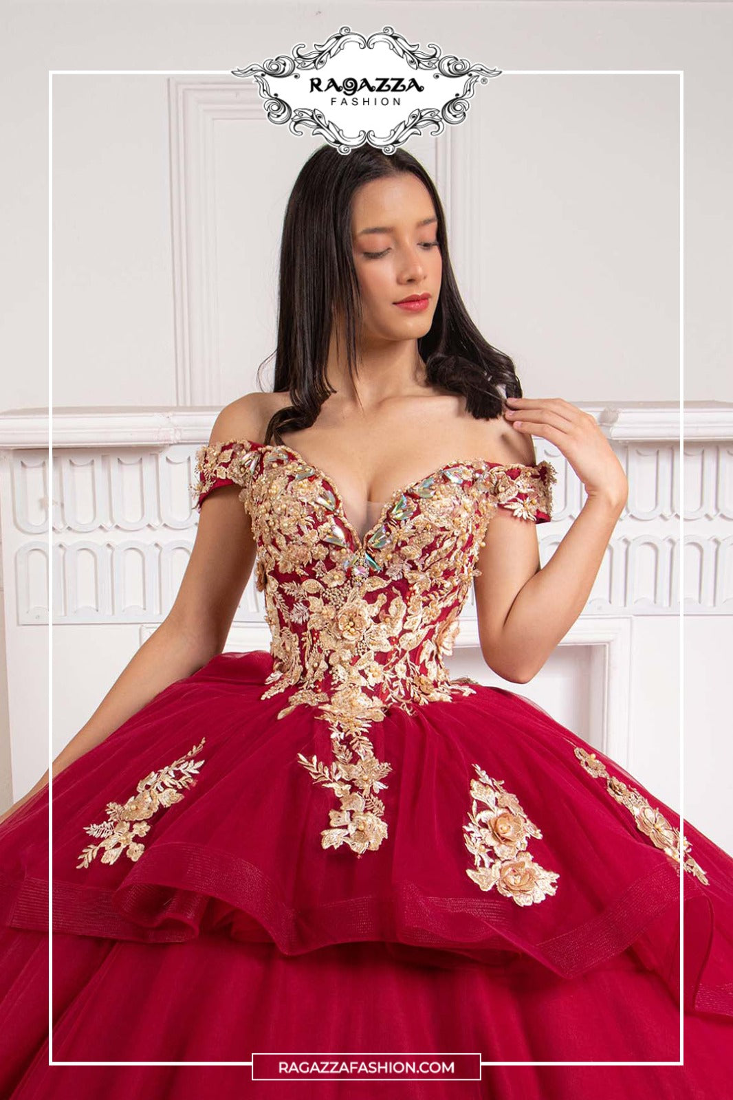 Vestido Rojo con Dorado para Quinceañera con Tirante Caido 50%+10%