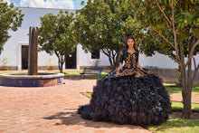 Cargar imagen en el visor de la galería, Vestido Negro con Dorado tipo Charro para tus Quince Años
