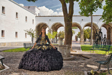 Cargar imagen en el visor de la galería, Ultimas Piezas. Vestido Negro tipo Mexicano o Charro para Quince Años
