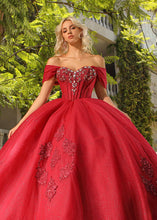 Cargar imagen en el visor de la galería, Vestido Rojo con Manguitas para tu Quinceañera
