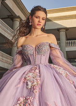 Cargar imagen en el visor de la galería, Espectacular Vestido en Lila para Quinceañera con Manga desmontable
