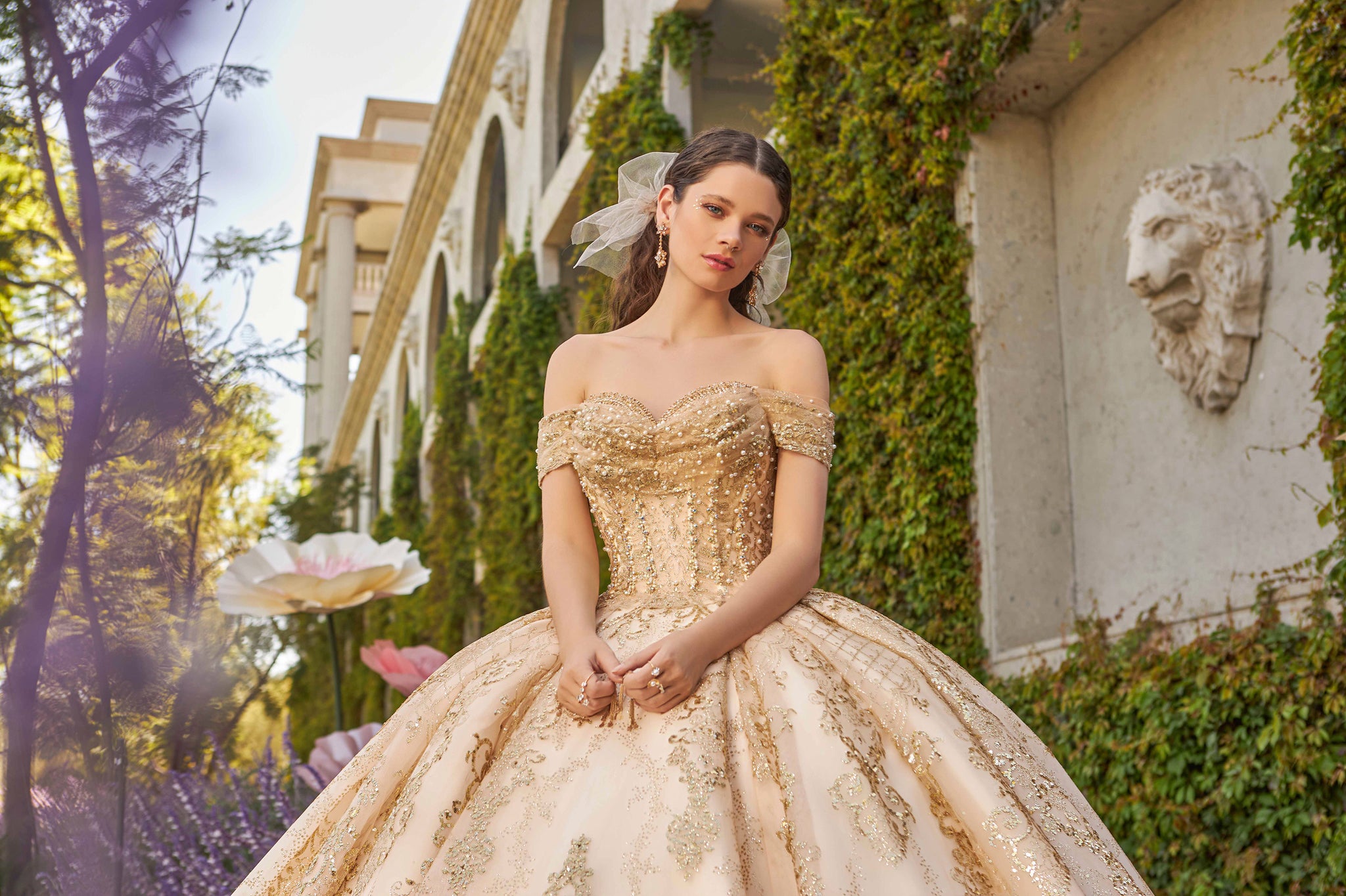 Quince Años Ragazza Vestido Dorado Vestido Dorado Con Mucha