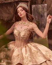 Cargar imagen en el visor de la galería, Vestido par XV Dorado Nueva Coleccion . Pregunta Promociones
