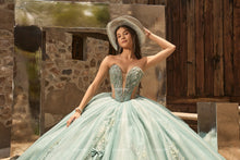 Cargar imagen en el visor de la galería, Vestido Verde Sague y Rosa  para tus XV Ragazza. Pregunta Promociones
