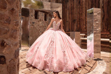 Cargar imagen en el visor de la galería, Vestido Verde Sague y Rosa  para tus XV Ragazza. Pregunta Promociones
