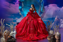 Cargar imagen en el visor de la galería, Vestido Rojo para Quince Desmontable. HIdden Sea by Ragazza
