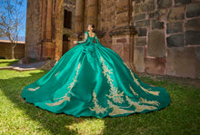 Cargar imagen en el visor de la galería, Hermoso Vestido en Rojo o Verde Bandera de Satín Nueva Coleccion Ragazza Fashion
