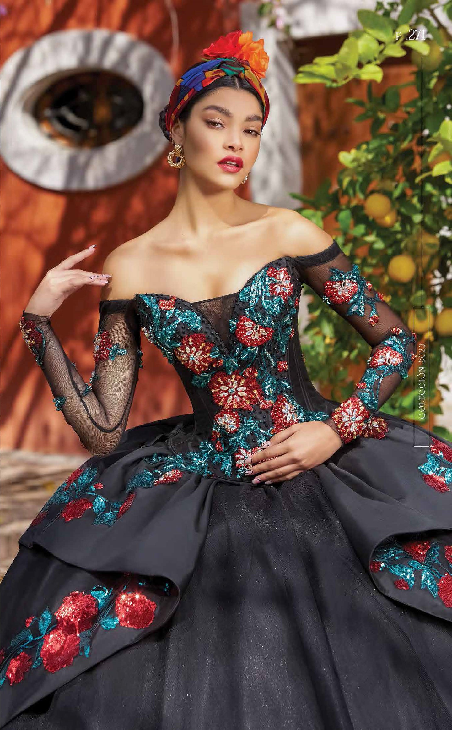 Vestido Negro tipo Mexicano para Quinceañera Manga Larga