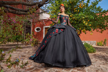 Cargar imagen en el visor de la galería, Vestido Negro tipo Mexicano para Quinceañera Manga Larga
