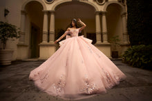 Cargar imagen en el visor de la galería, Vestido Rosa  Suave para XV Ragazza Fashion  Edición LIMITADA
