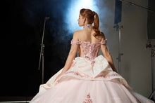 Cargar imagen en el visor de la galería, Vestido  para XV en ROSA con Transparencia .Edición Limitada  Pregunta Promociones
