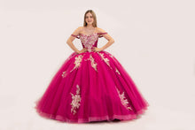 Cargar imagen en el visor de la galería, Vestido Guinda o Bugambilia  para Quinceañera con Pedrería . Promoción 50%+10%
