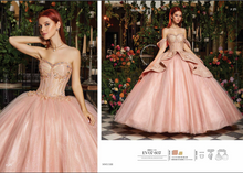 Cargar imagen en el visor de la galería, Vestido Palo de Rosa Nueva Colección  para Quinceañera
