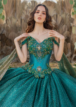 Cargar imagen en el visor de la galería, Nueva Colección Fairy. Vestido Verde Esmeralda para XV
