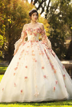 Cargar imagen en el visor de la galería, Vestido Color Ivory y Palo de Rosa  con Flores para tu Quinceañera.
