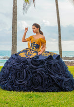 Cargar imagen en el visor de la galería, Vestido Mexicano Azul Rey con Dorado para Quinceañera
