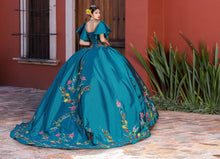 Cargar imagen en el visor de la galería, Hermoso Vestido Jade tipo Mexicano para tu Quinceañera
