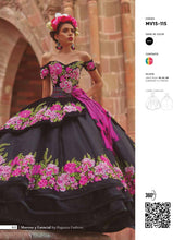 Cargar imagen en el visor de la galería, Vestido Charro Negro para Quinceañera con Flores  Bordadas
