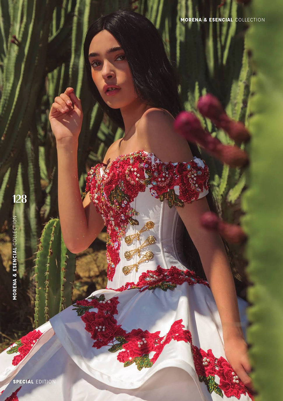 Vestido Charro para XV  Blanco con Flores Rojas o Negro con Flores Rojas